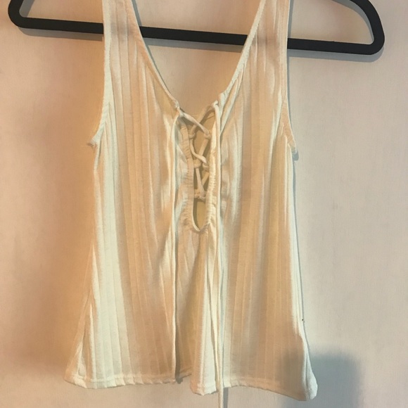 Off white lace up crop top - Picture 2 of 3